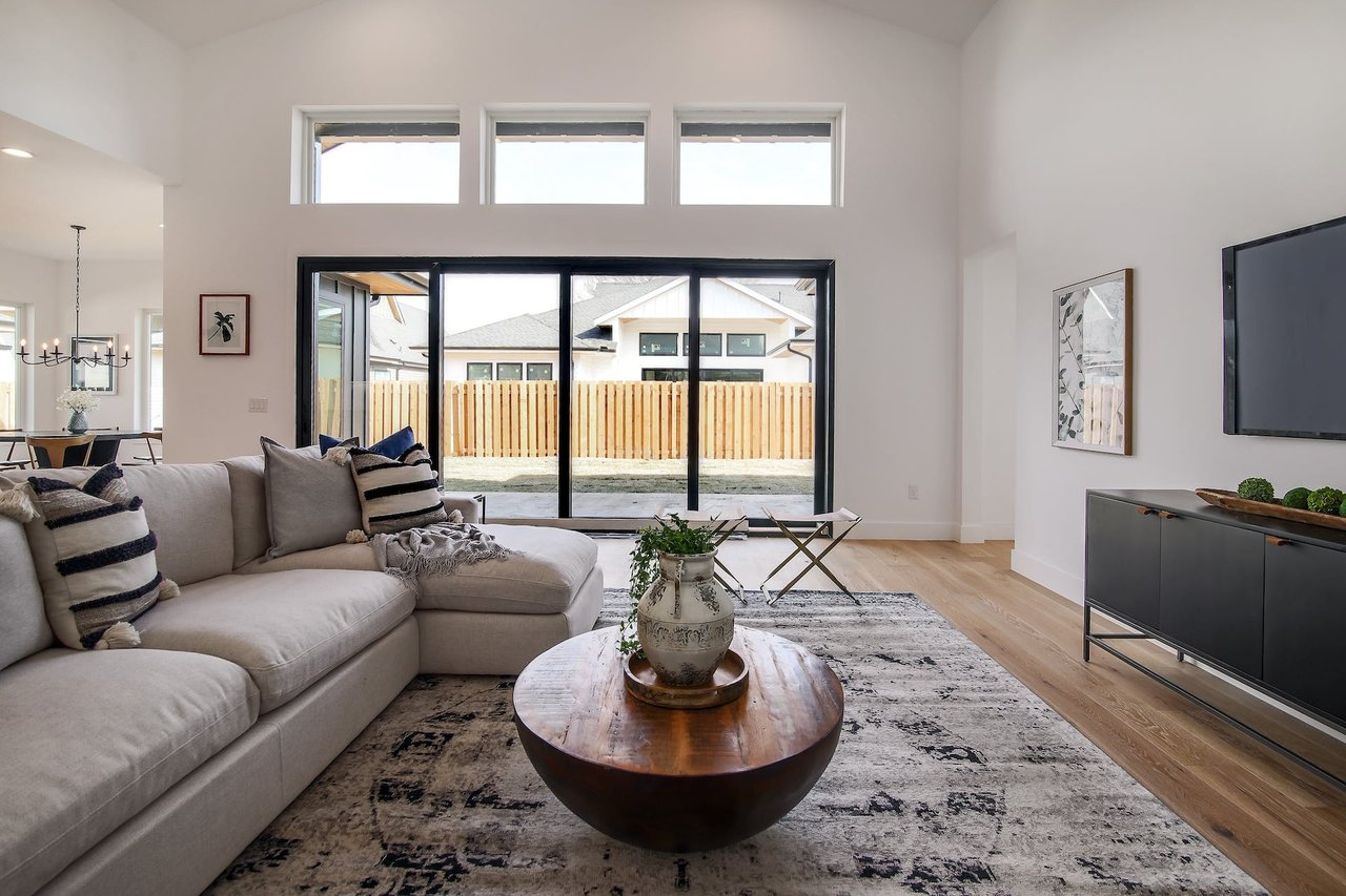 1404 Choquette Dr