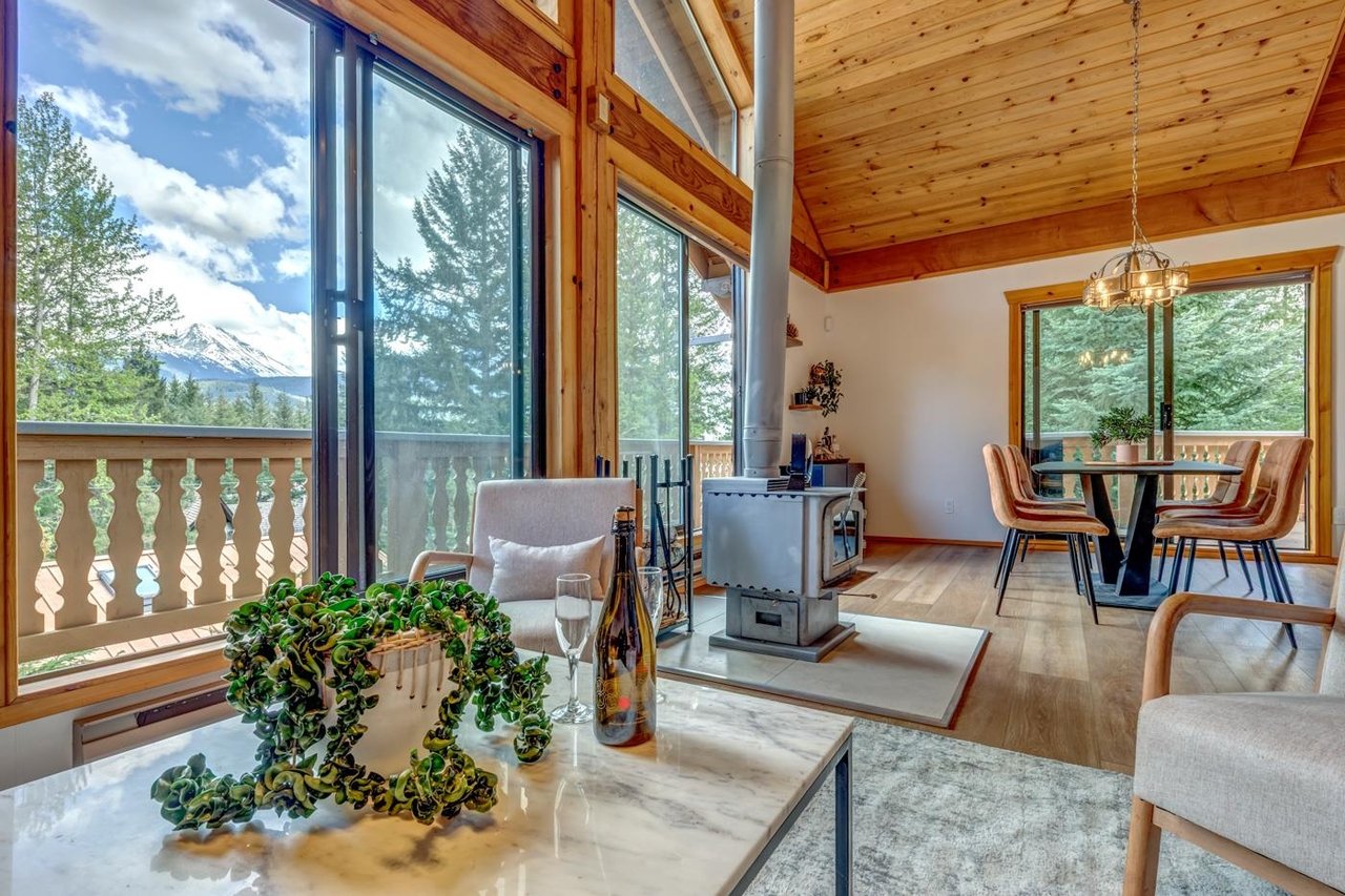 8248 Alpine Wy