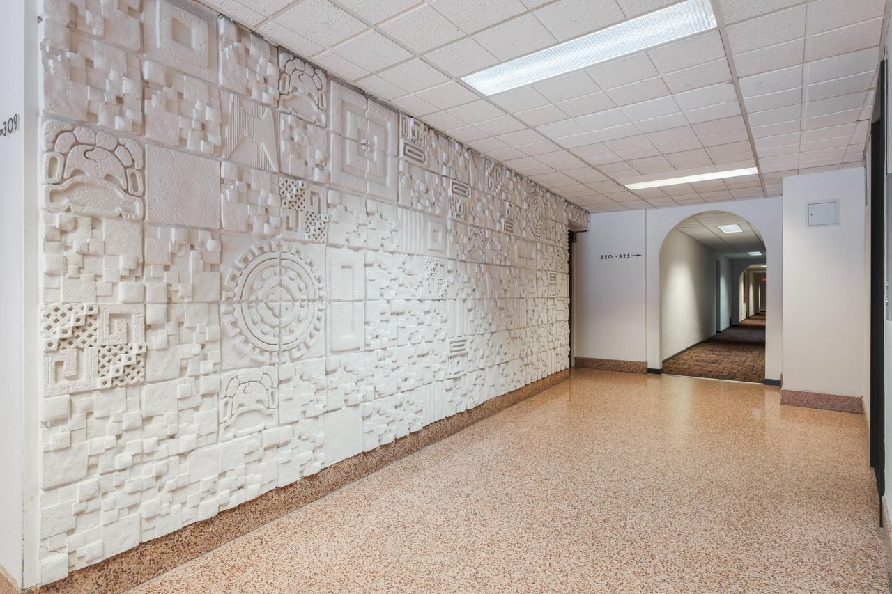 321-1445 Marpole Ave