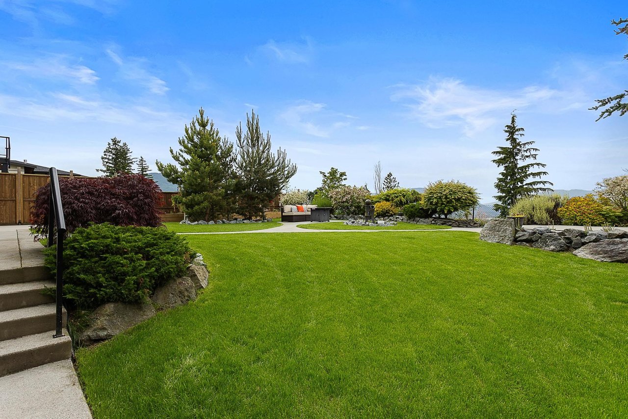 5399 Crimson Ridge