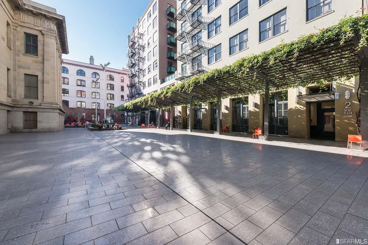 2 Mint Plaza, #406