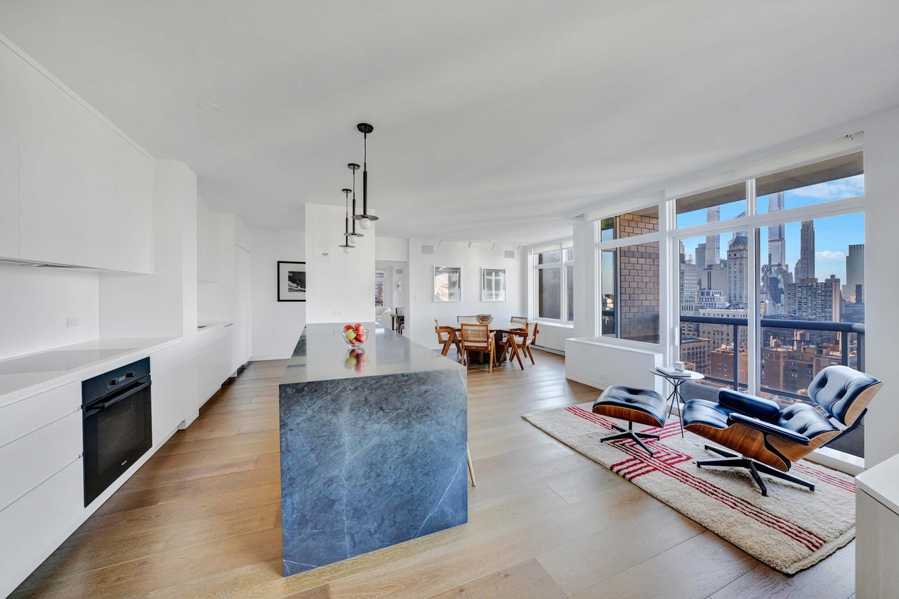 188 East 64th Street - 2501