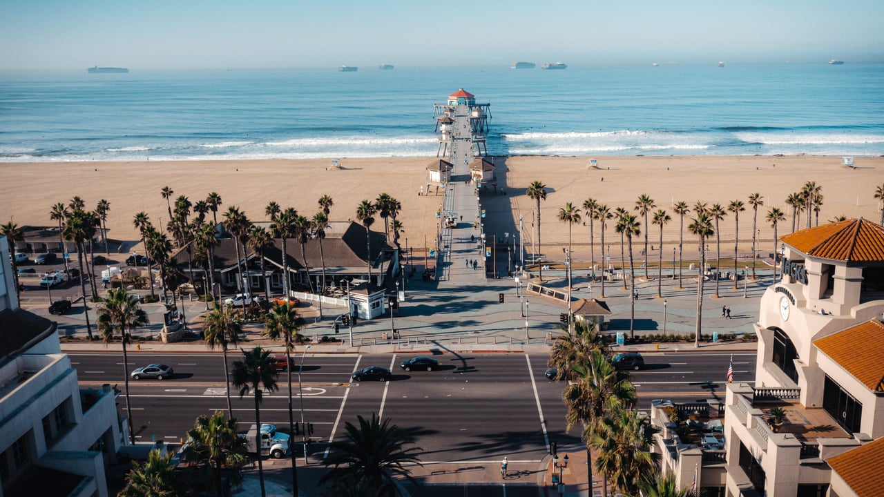 Downtown Huntington Beach