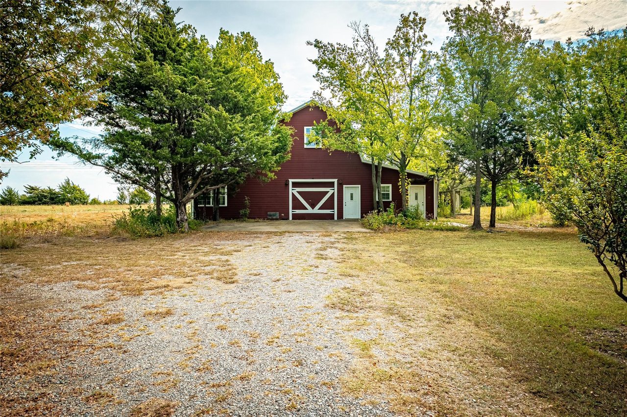 7390 Preston Road in Denison Has Just Hit the Market