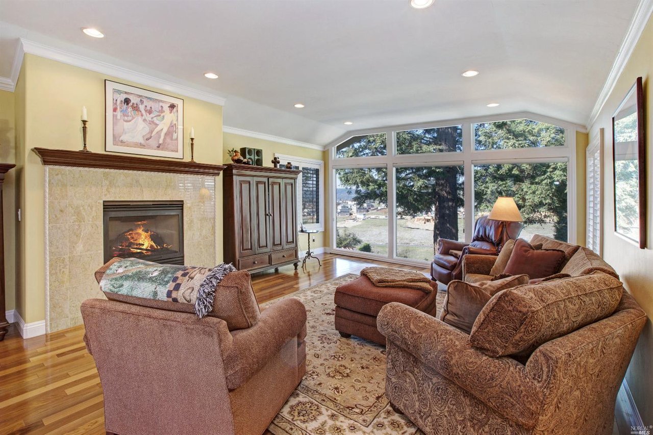 5751 Futura Way