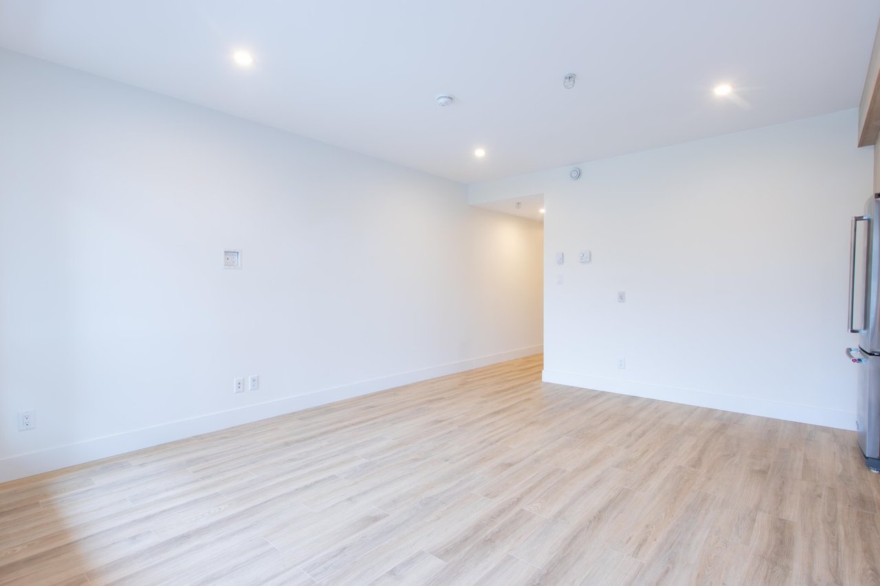 622-38362 Buckley Ave
