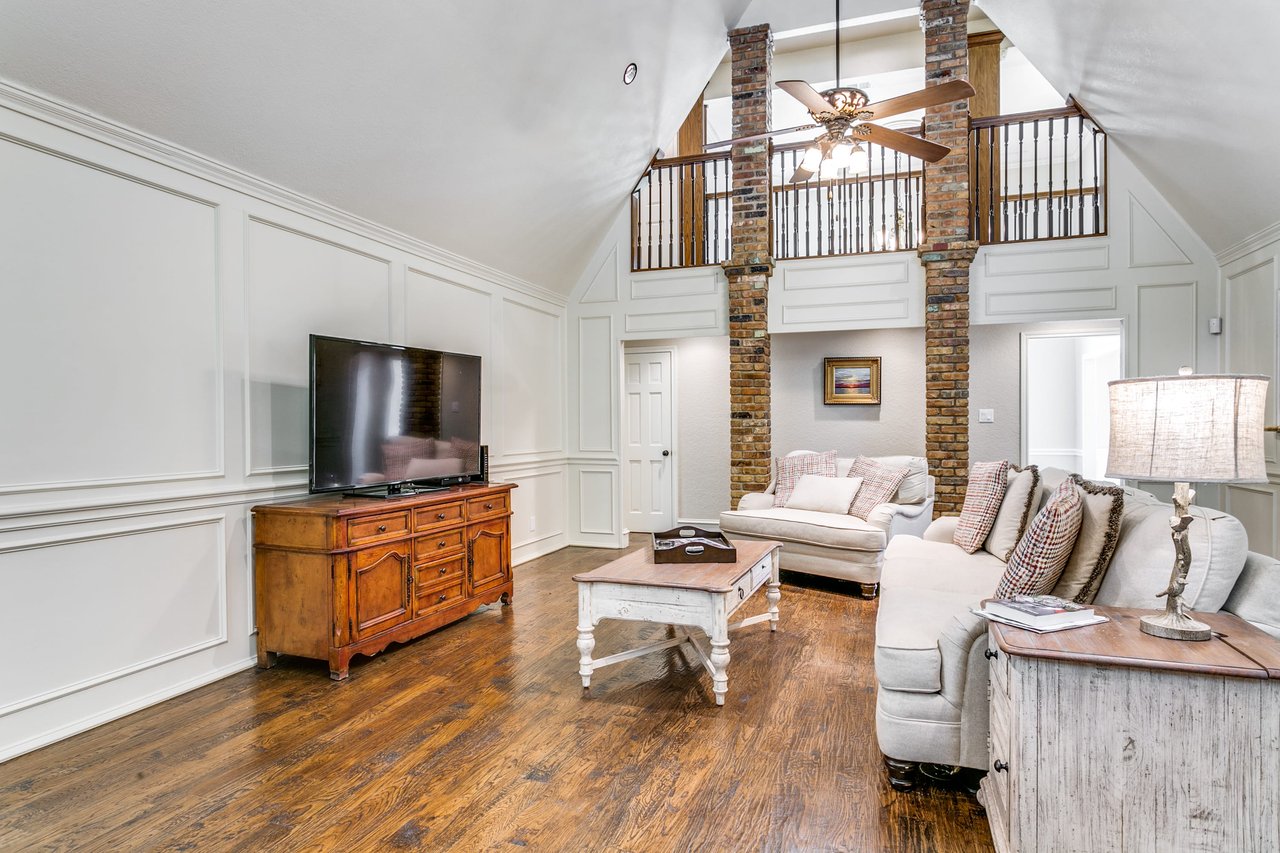 3031 Parr Lane