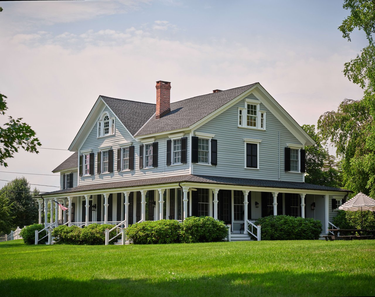 LONGHOUSE FARM 