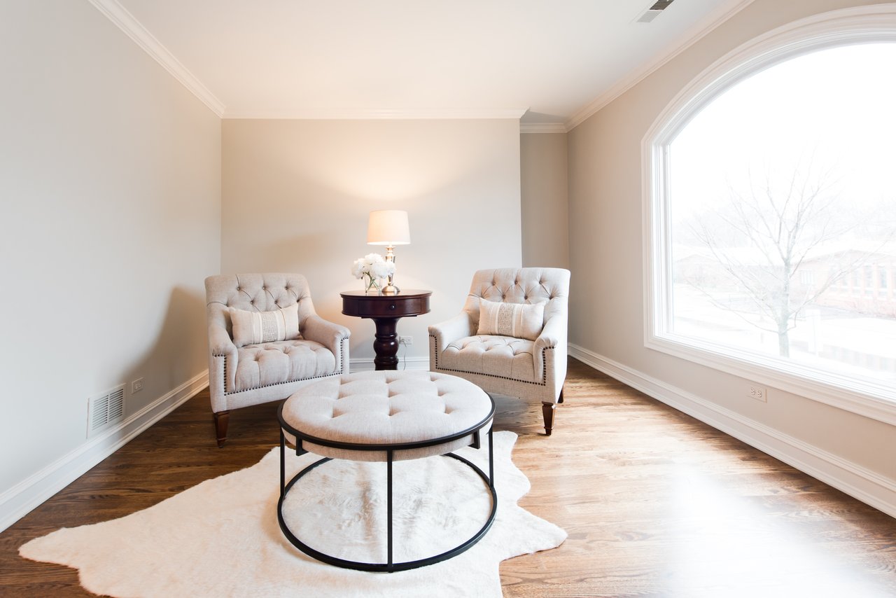 Experience Luxury Living In This Stunning Home