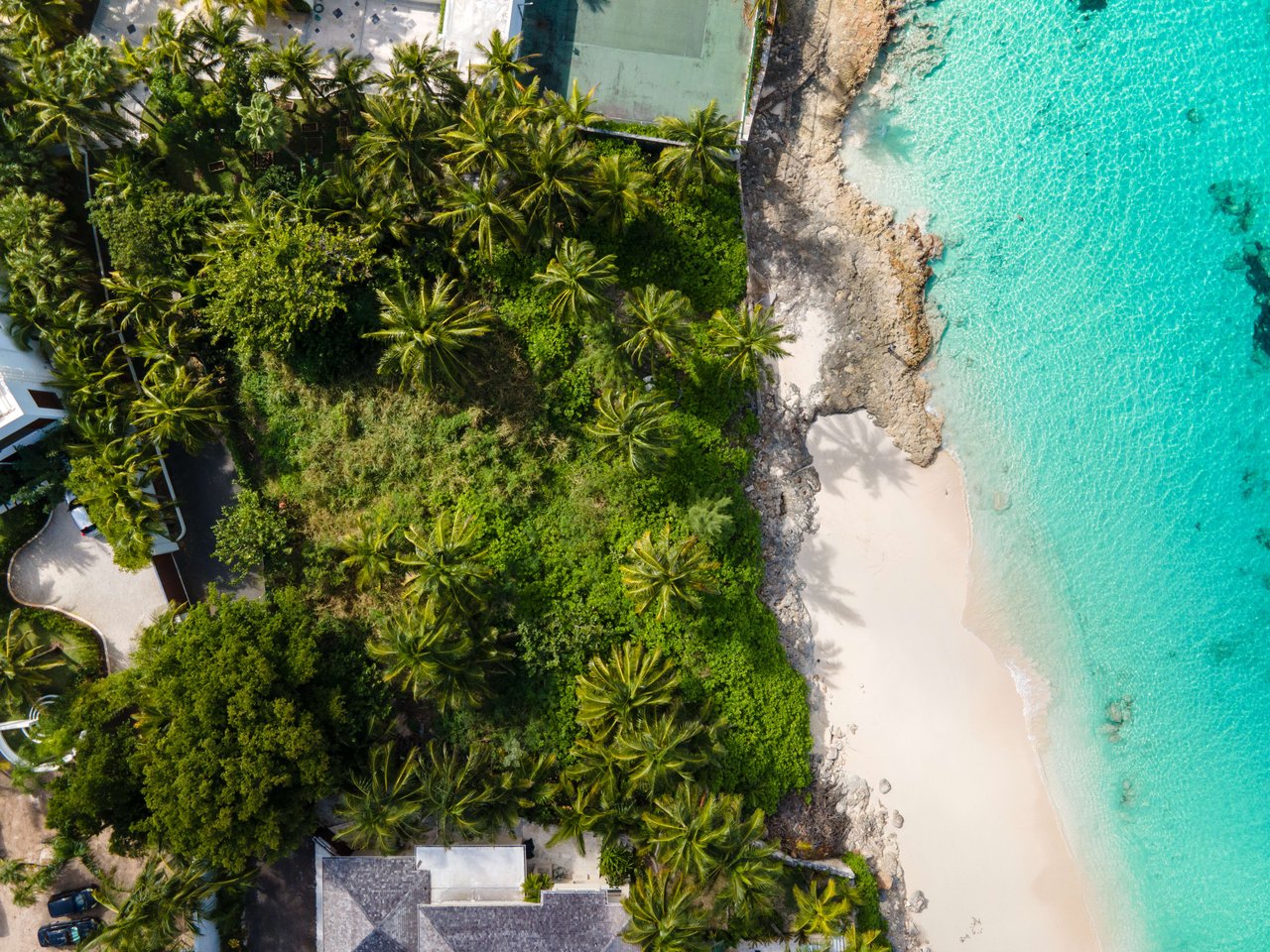 OLD FORT WEST BAY ST