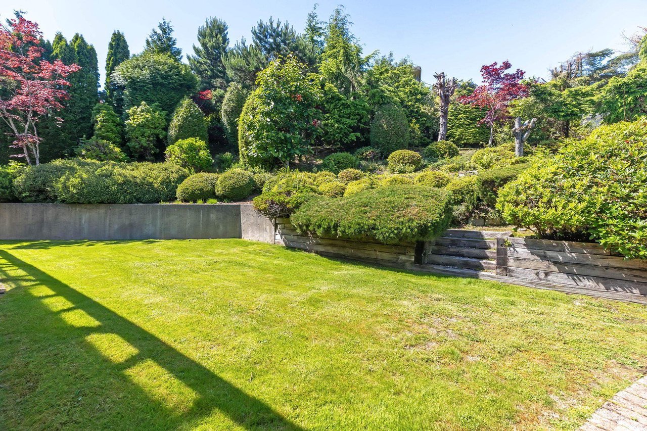 1411 Chippendale Rd