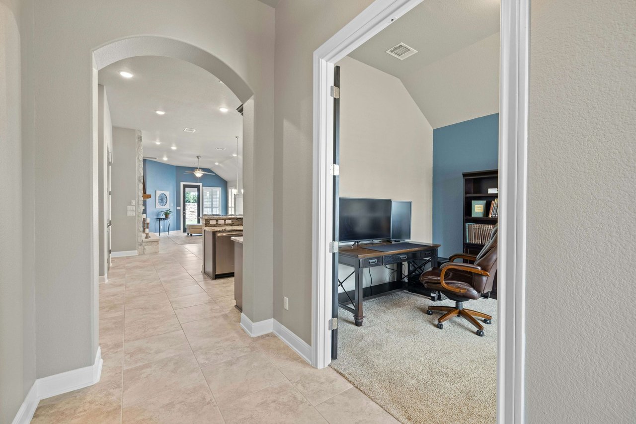Impeccably Maintained 1-Story Taylor Morrison Home with Luxurious Amenities in Desirable Travisso Neighborhood!