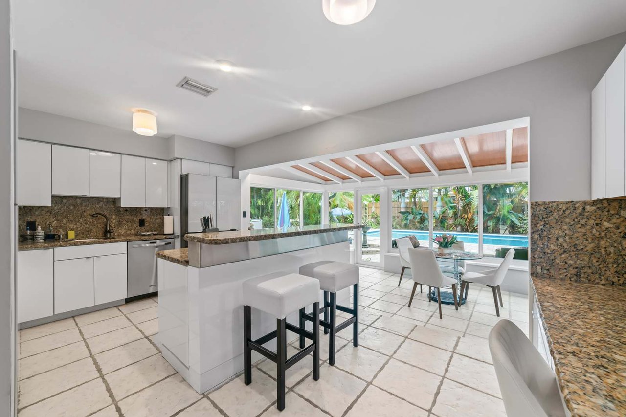 1806 NE 20th St Fort Lauderdale