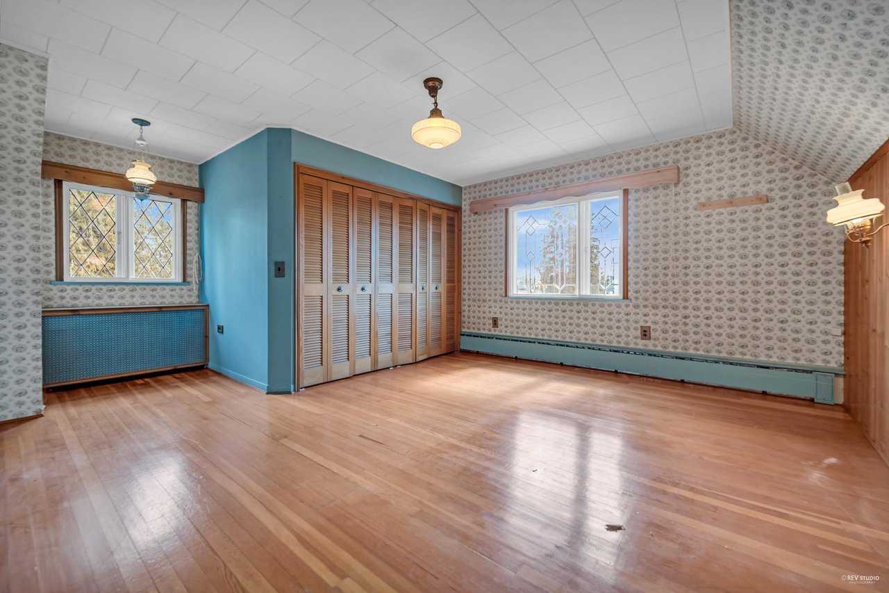 1620 Gordon Ave