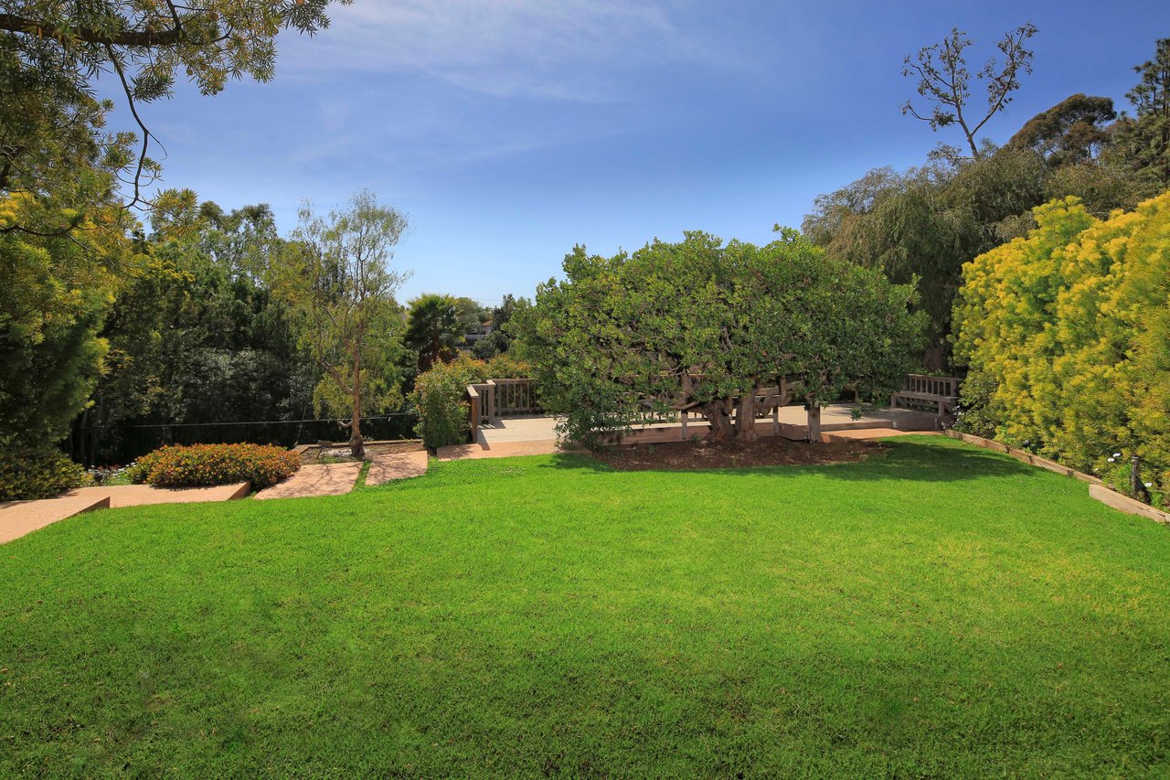 535 North Tigertail Road