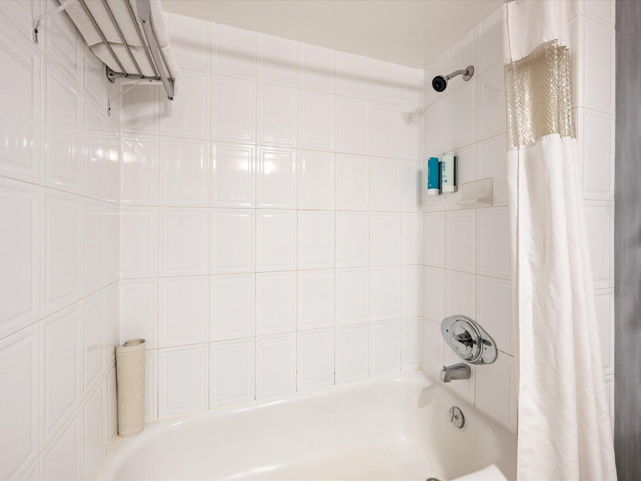 306-4420 Sundial Pl