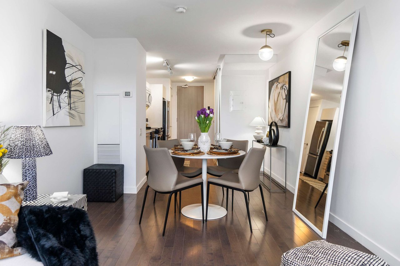 210-390 Cherry Street