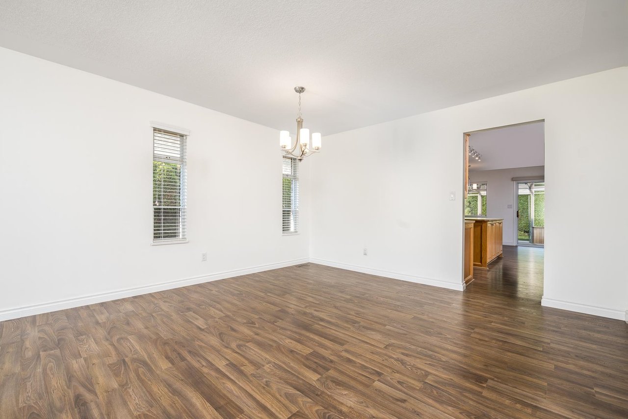 12579 18 Avenue, Surrey