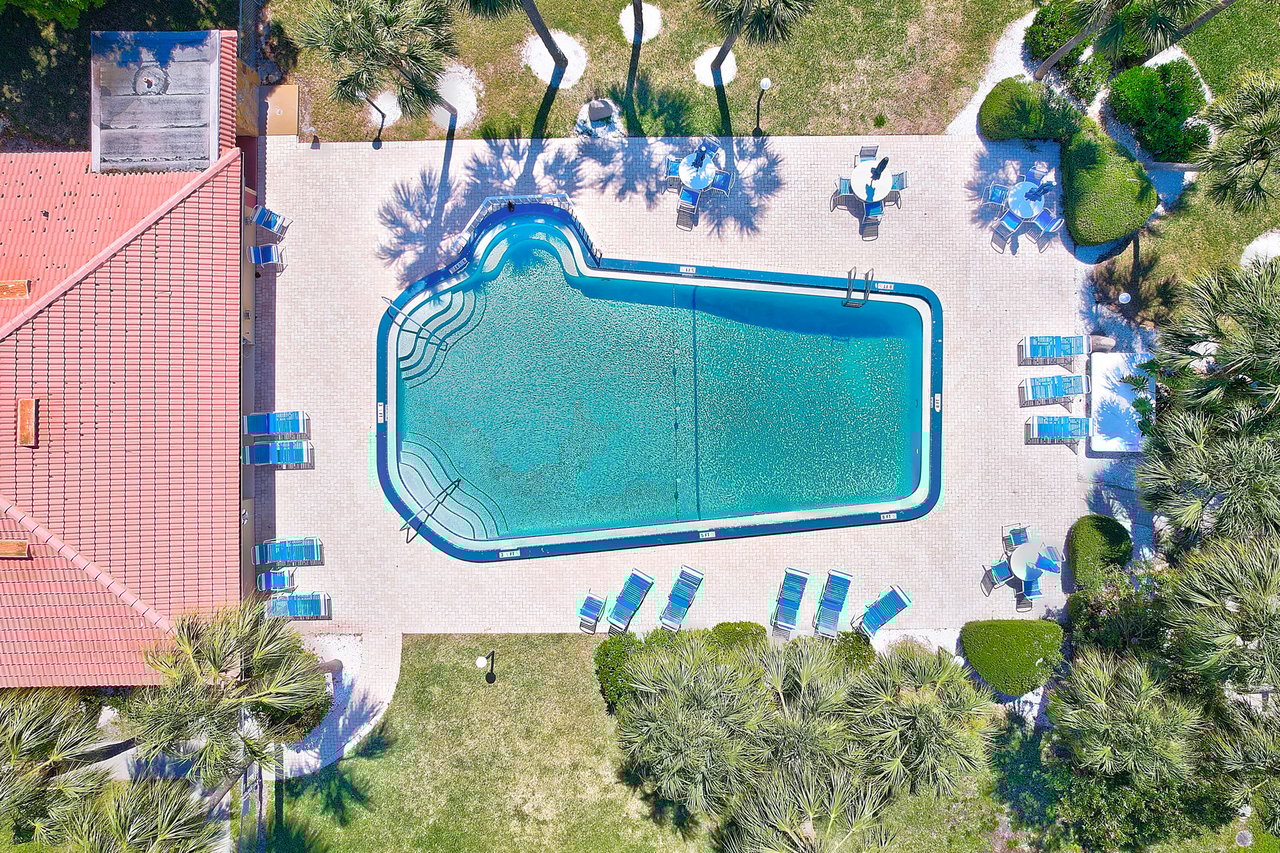 10280 Imperial Point Dr W, #20, Largo, FL 33774