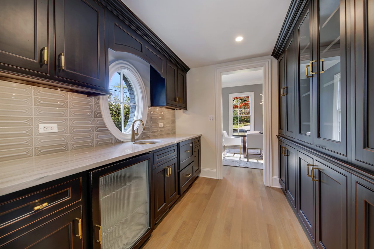 This All Stone Home In One Of The Most Prestigious Locations In Town Is Spectacular