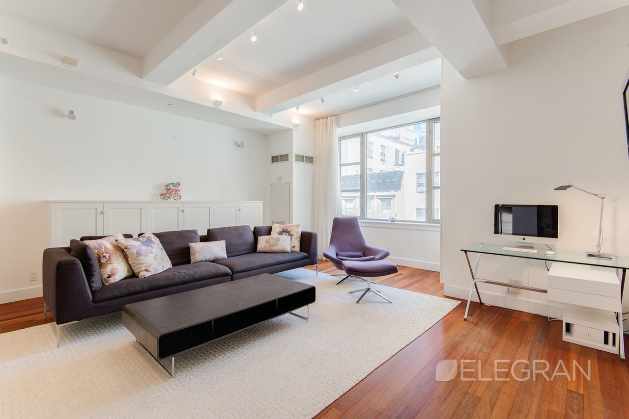 43 W 64TH ST