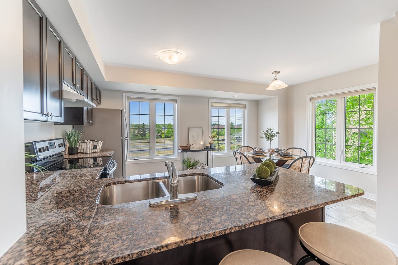 2280 BARONWOOD Drive Unit# 83