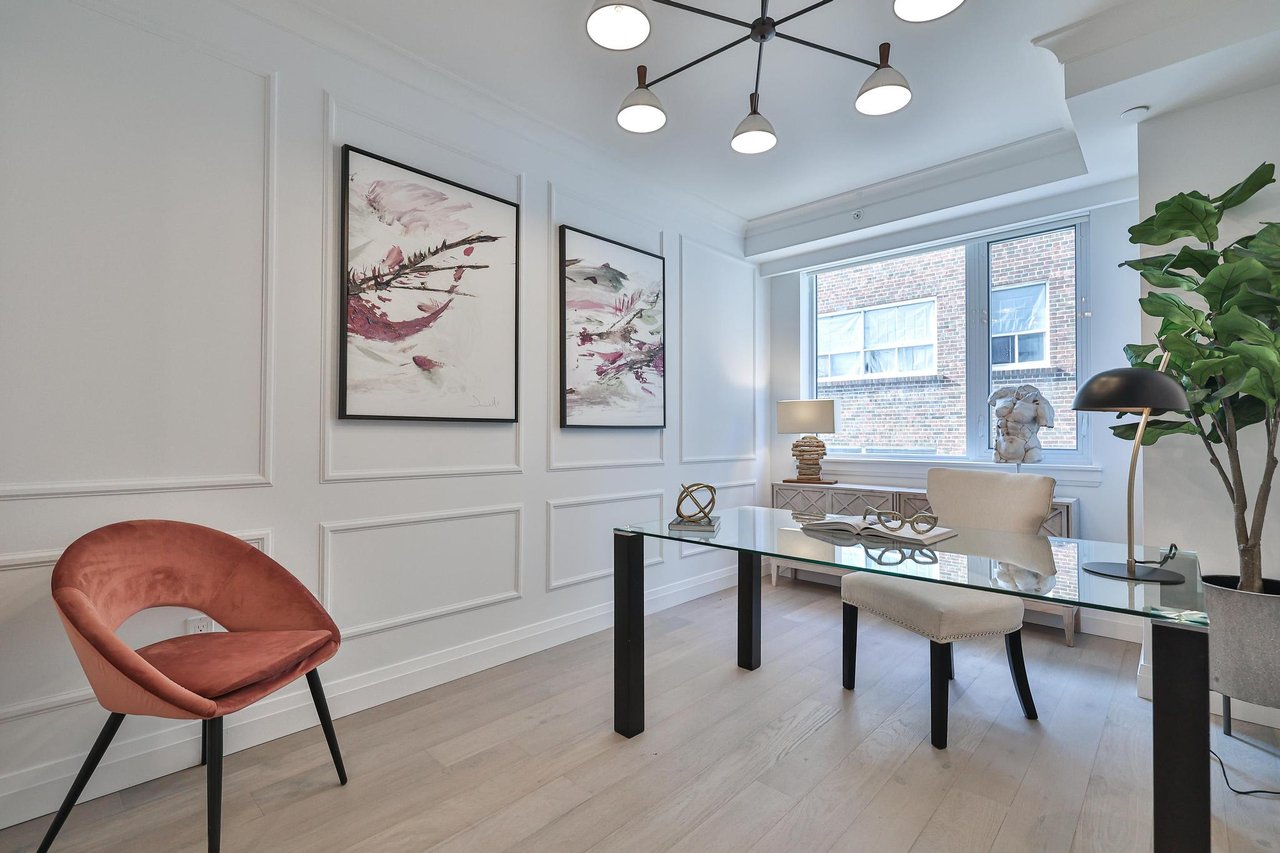 285 Avenue Road Suite #502