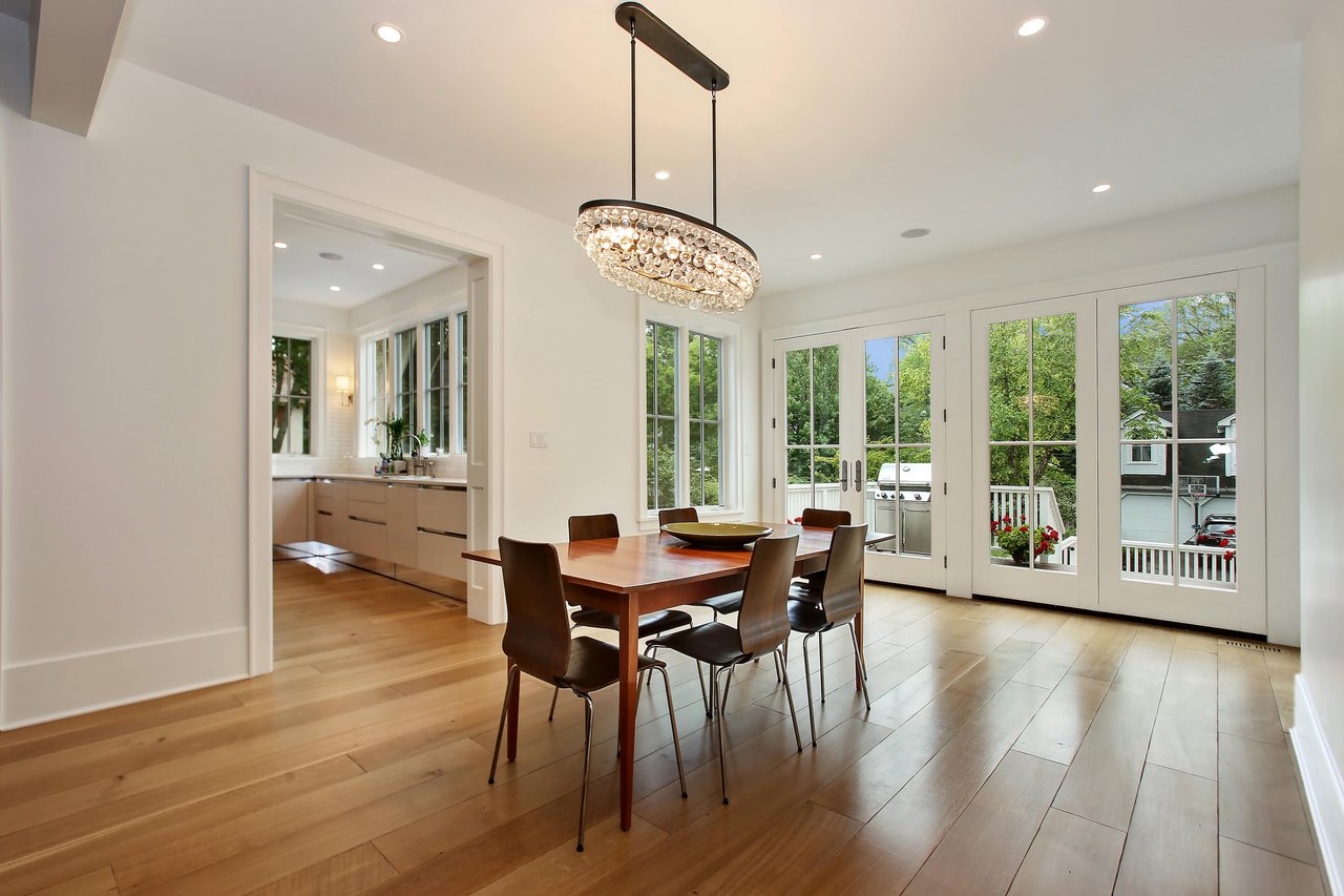 Brilliant Collaboration of Modern Meets Farmhouse