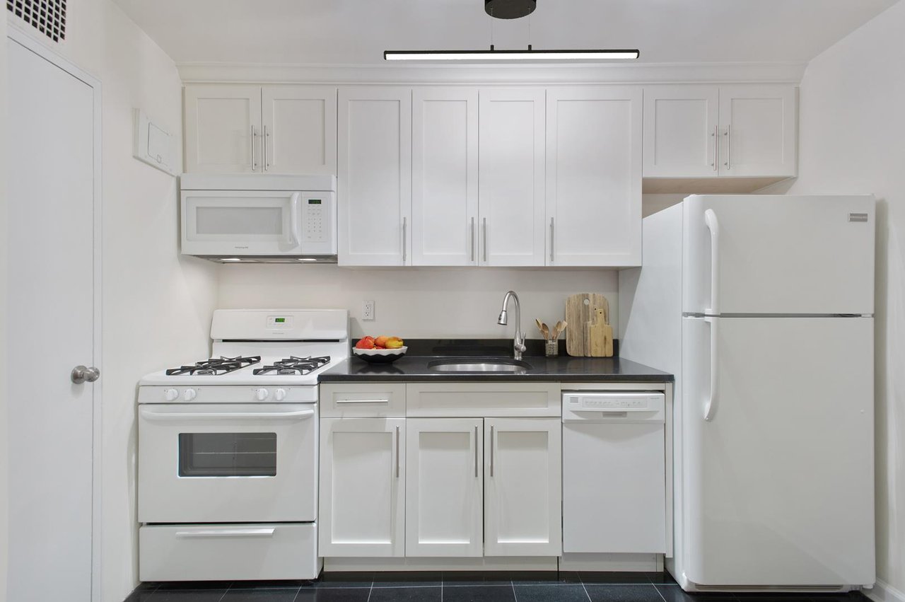 310 East 70th Street, Apt 3-L
