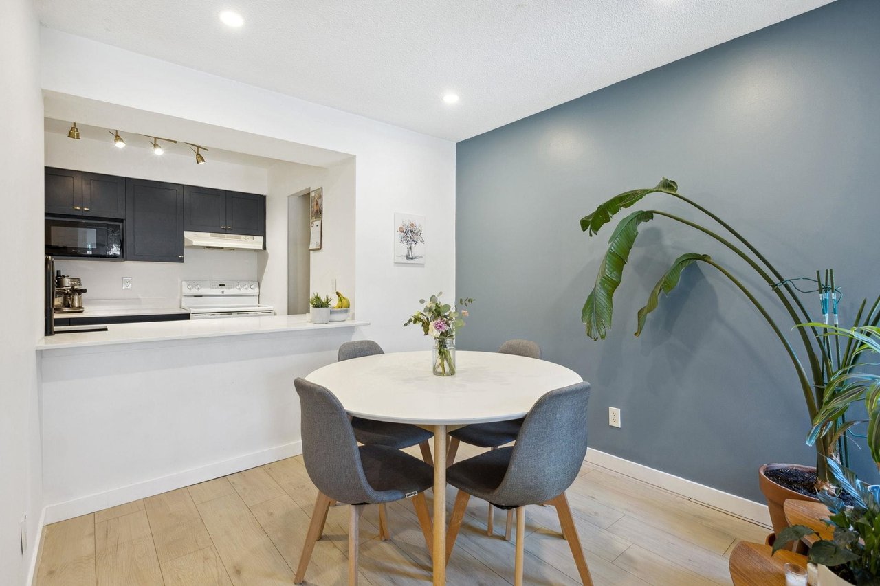 1894 Purcell Way, North Vancouver