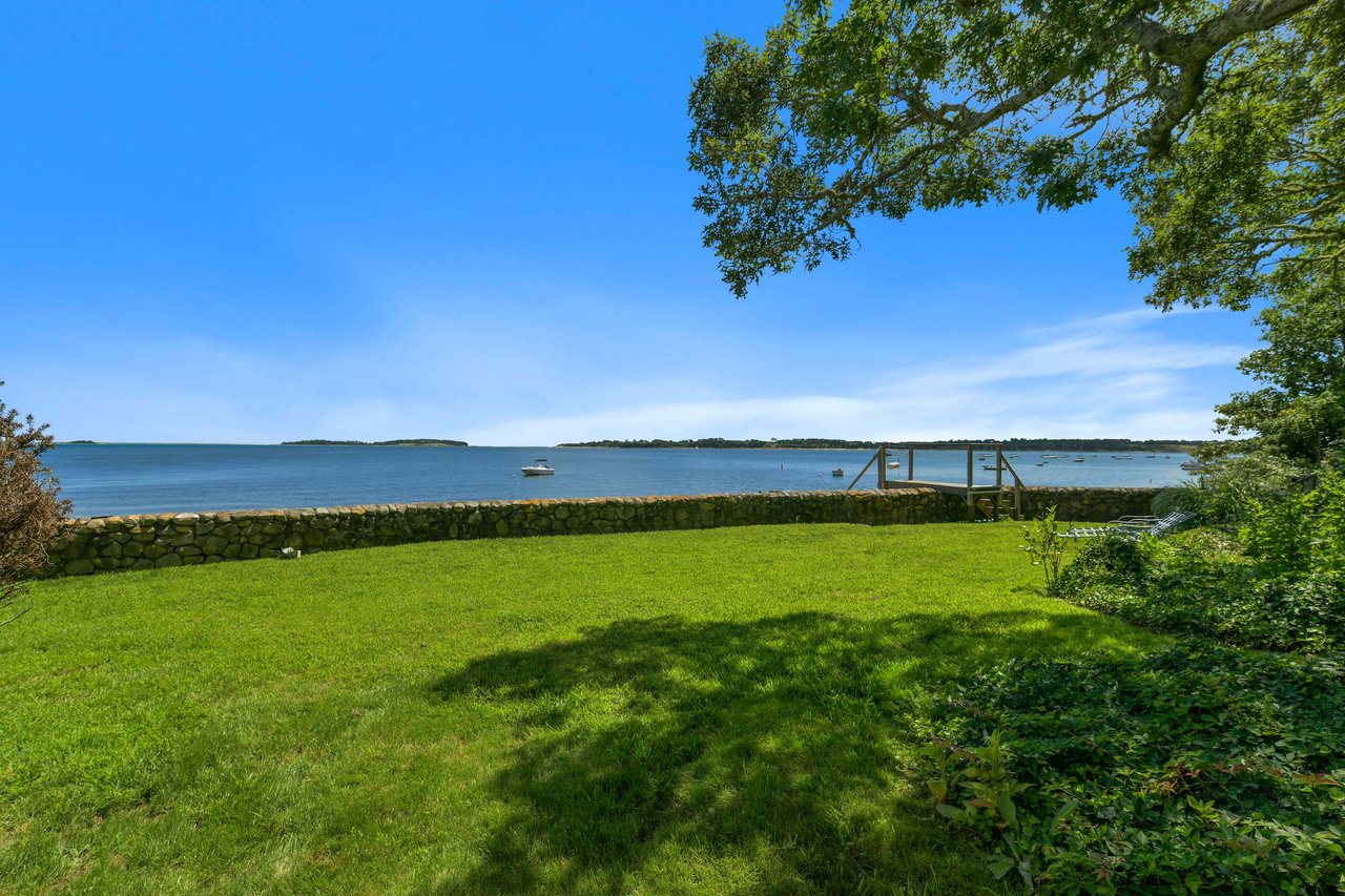 Waterfront on Little Pleasant Bay