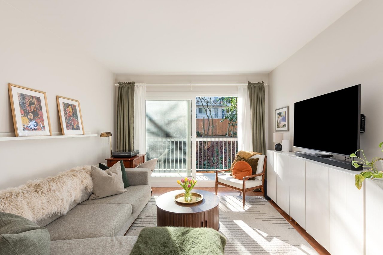 809-756 Great Northern Way, Vancouver
