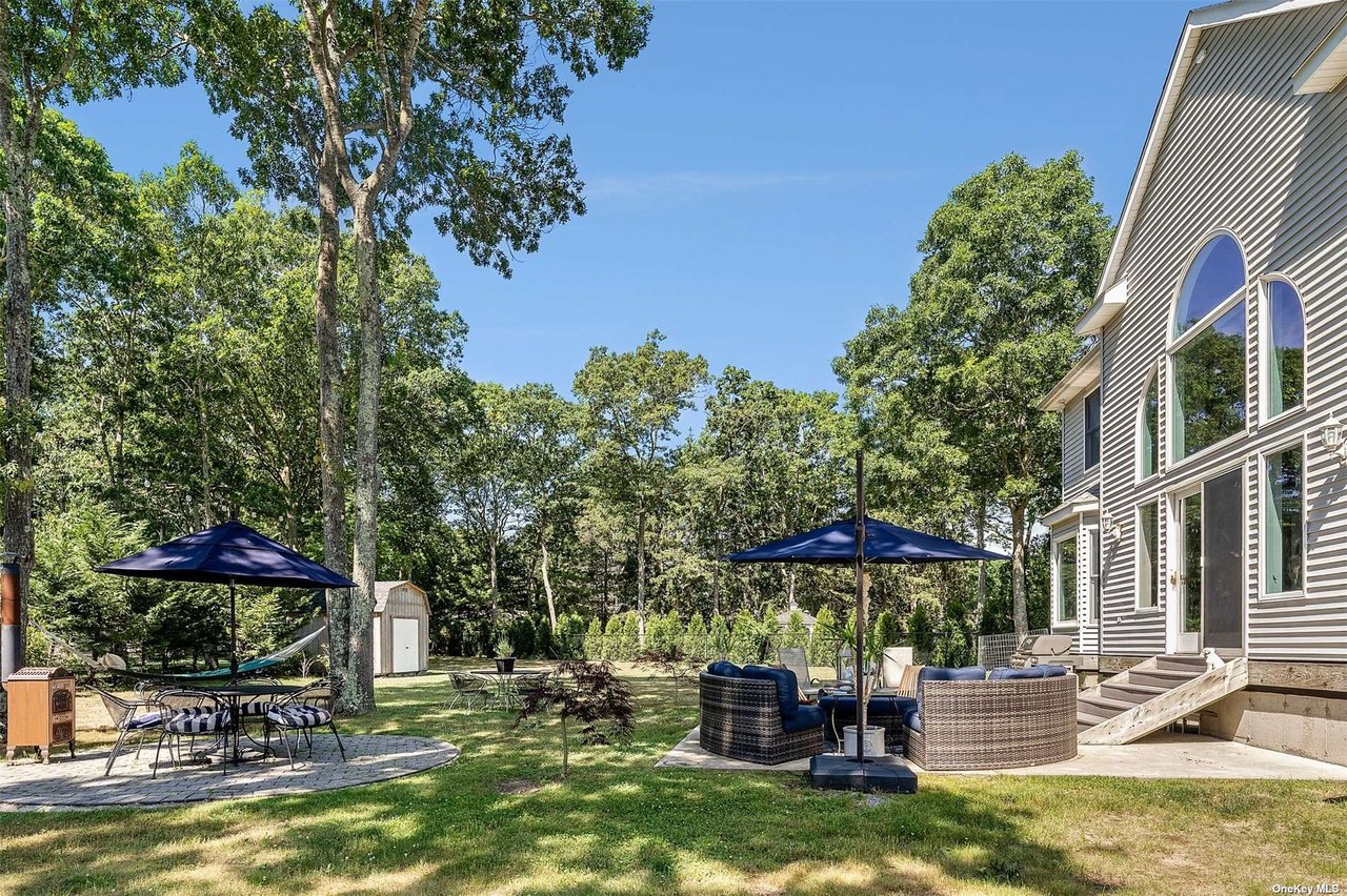 Undisclosed Address, East Quogue, NY 11942