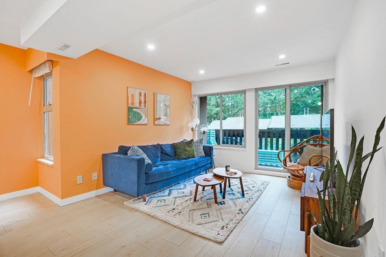 1894 Purcell Way, North Vancouver