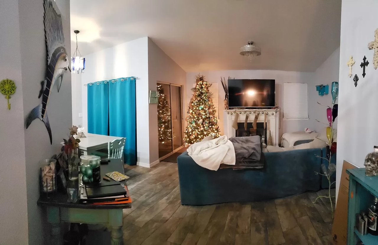 102 SANDALWOOD Lane