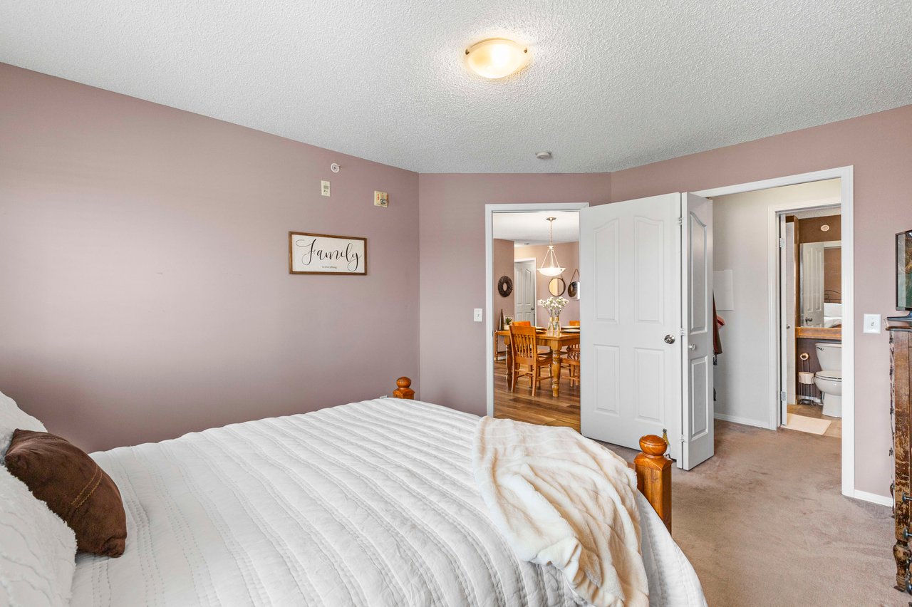 401, 5500 Somervale Court SW Unit: 401