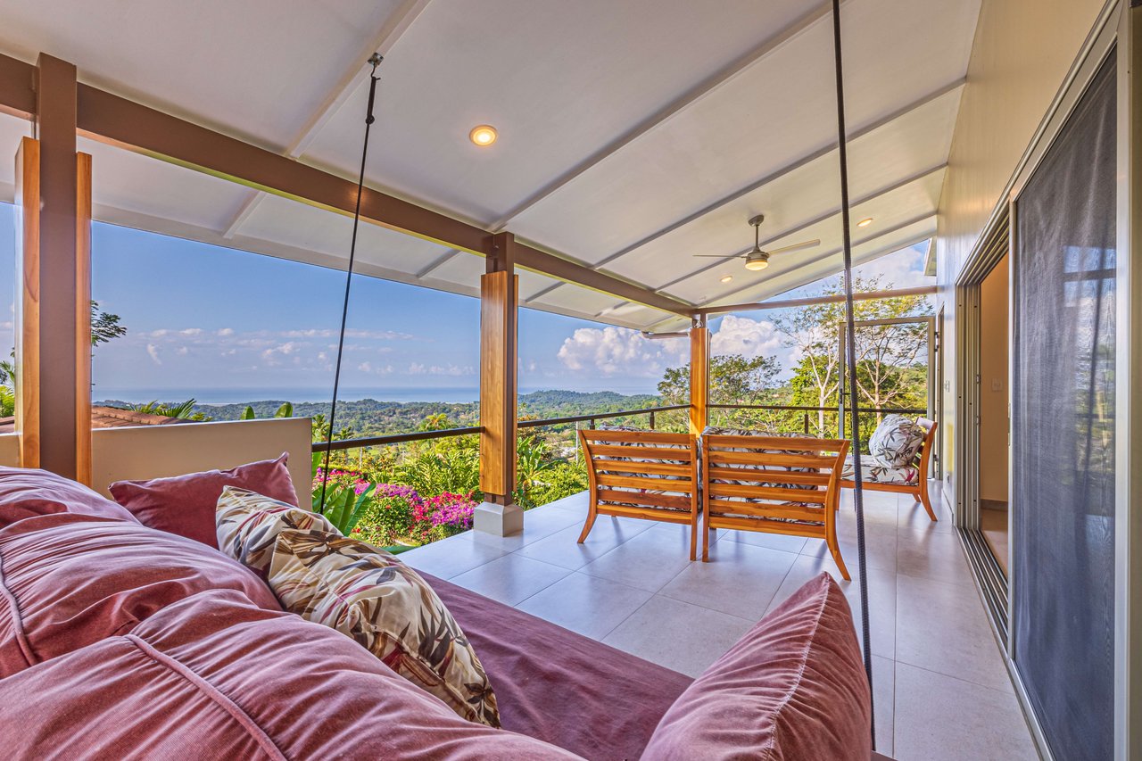 Jaw Dropping Sunset Views , With Easy Access, Private Casa Bella