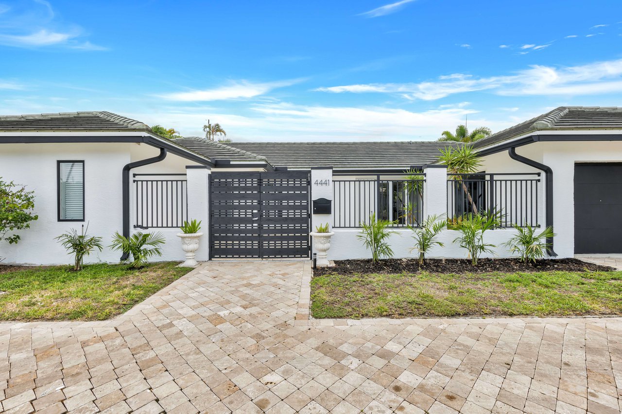 4441 NE 19th Ave, Oakland Park, FL 33308