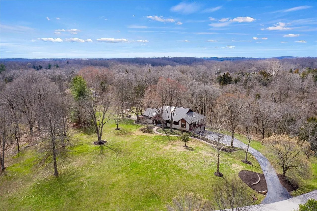 17938 Saddle Horn Rd