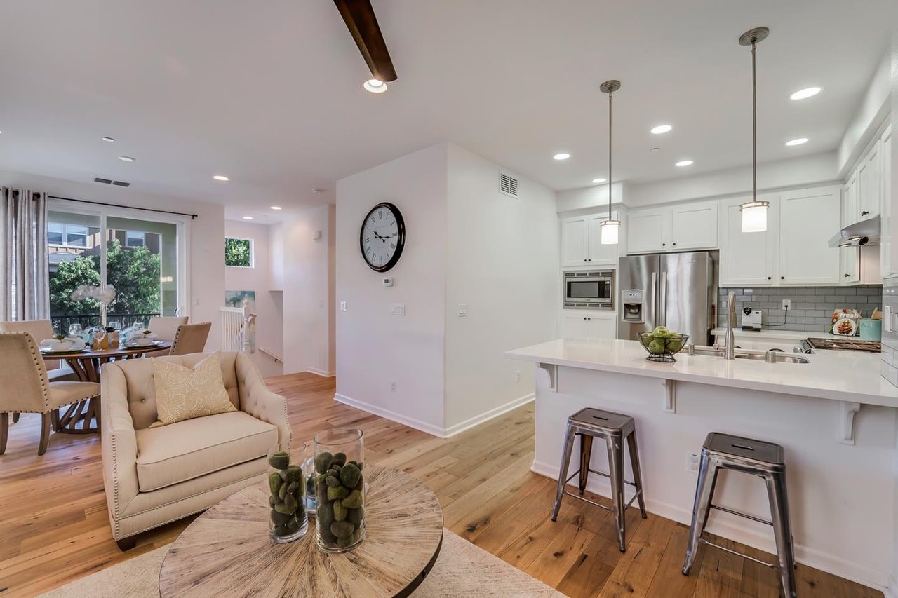 1209 Coyote Creek WAY