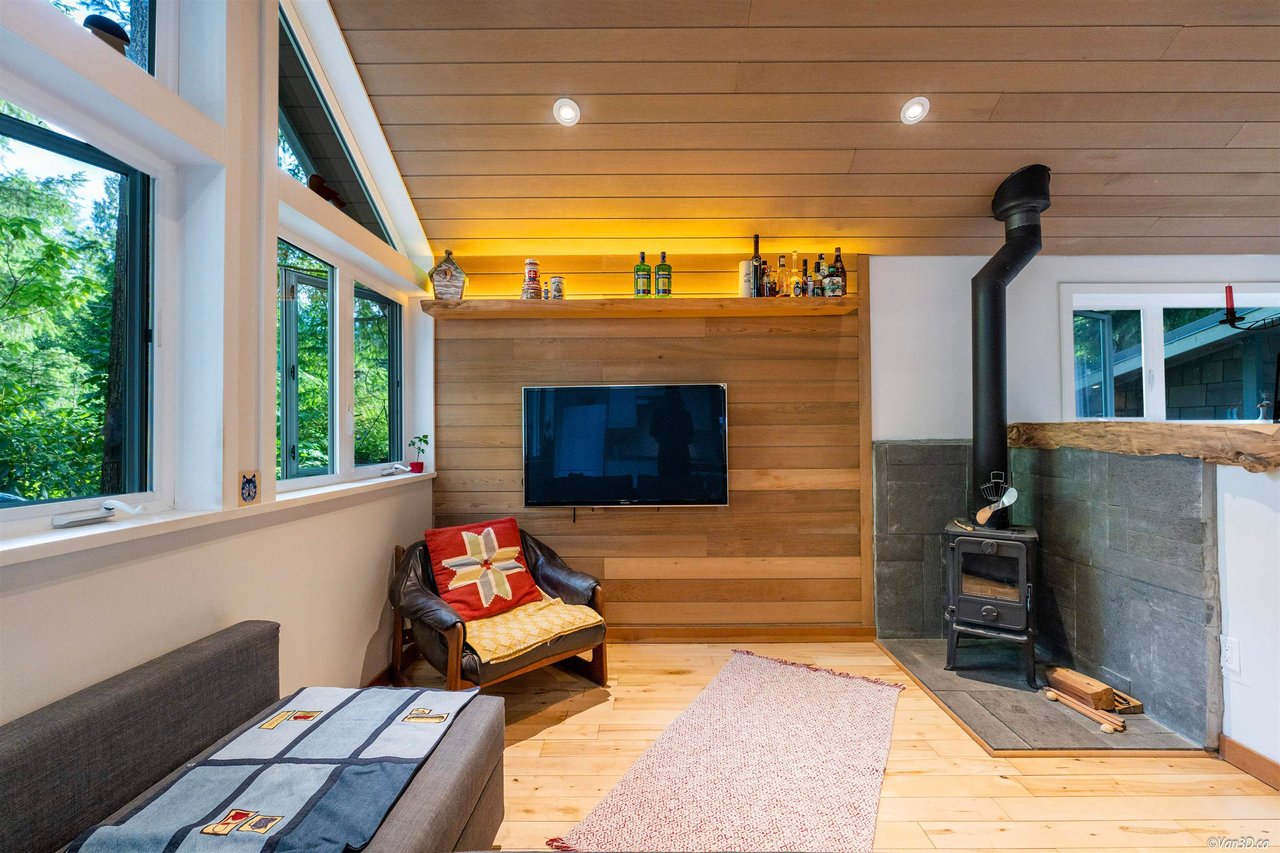 731 Grafton Rd