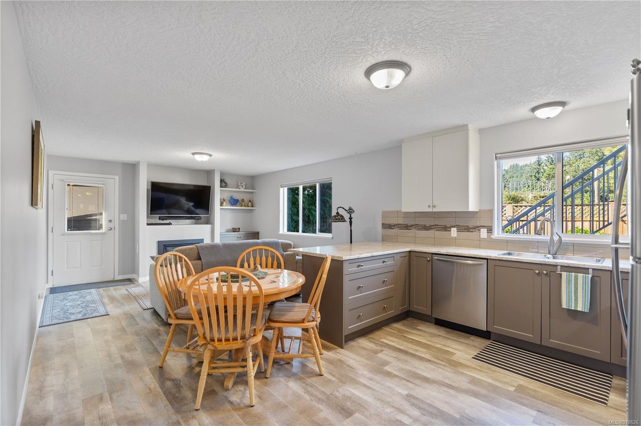 3278 Walfred Pl, Langford