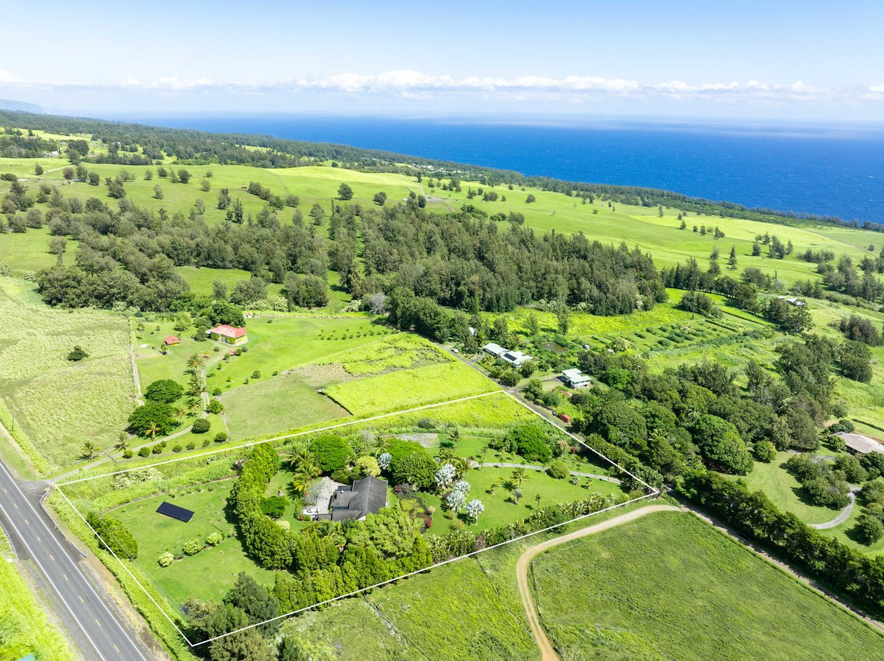 Balinese-Inspired Retreat on 5 Acres in Honokaa