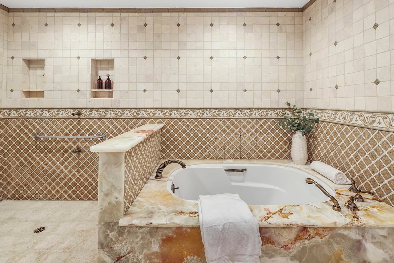 11500 San Vicente Blvd, Unit 508