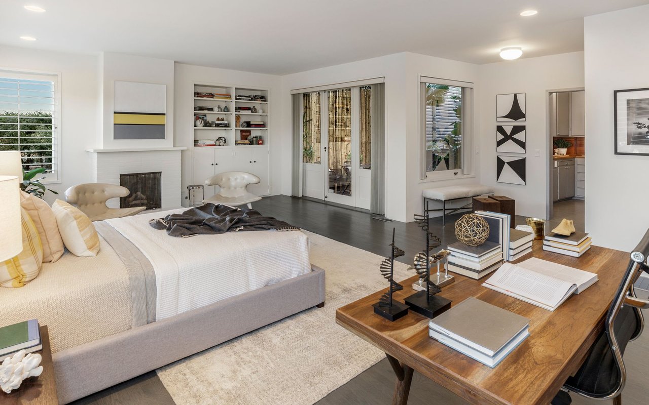 William Wurster-Designed Bay-View Home