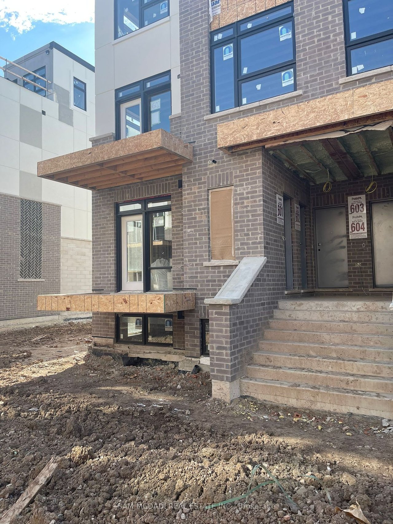 8175 Britannia Rd #601