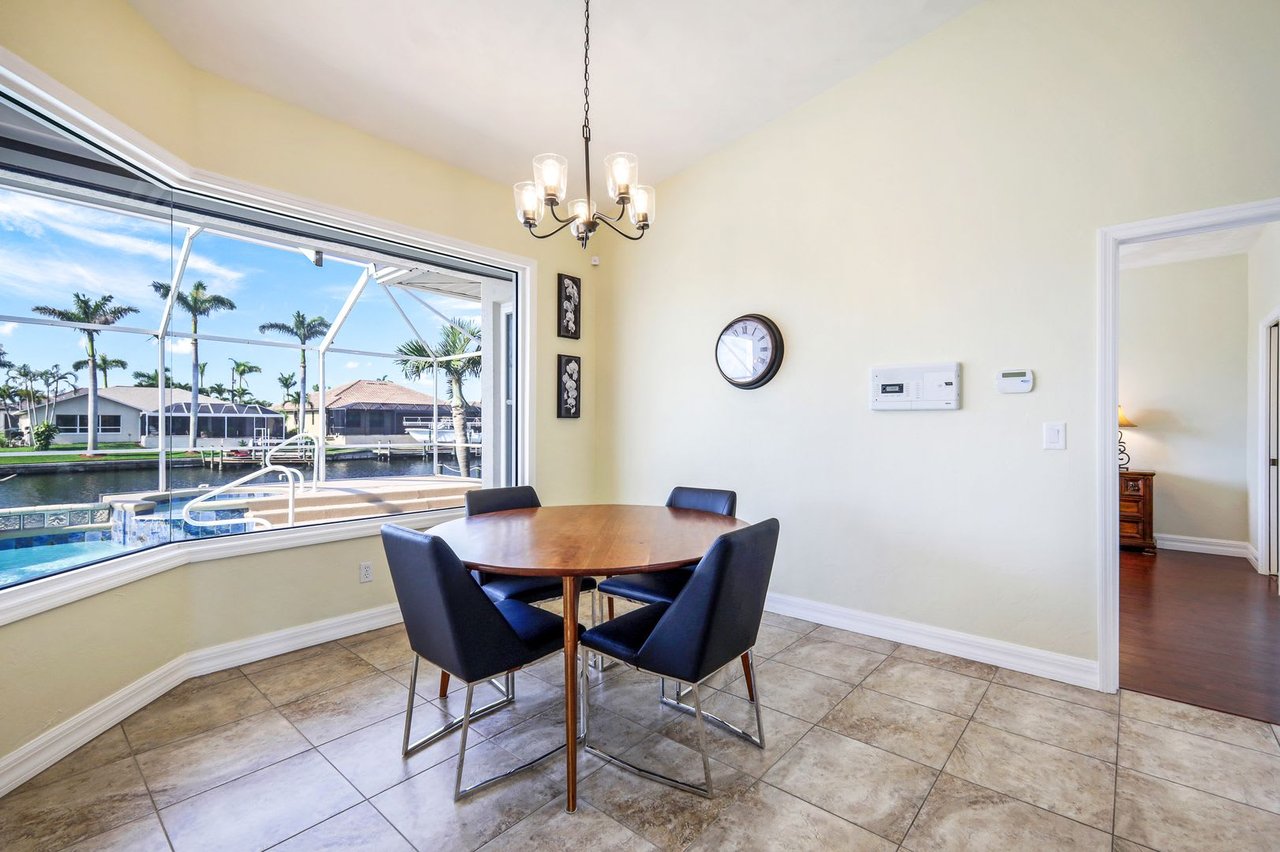1908 SW 53rd Lane