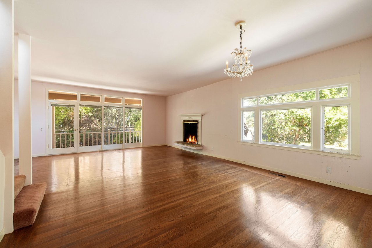 Unique Opportunity on Nearly 1 Acre