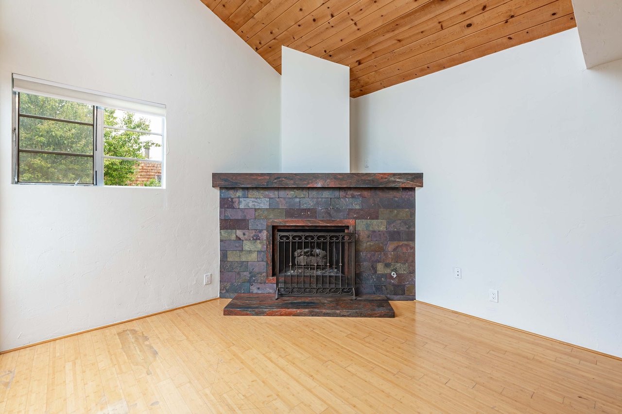 29233 Heathercliff Rd Unit: 2