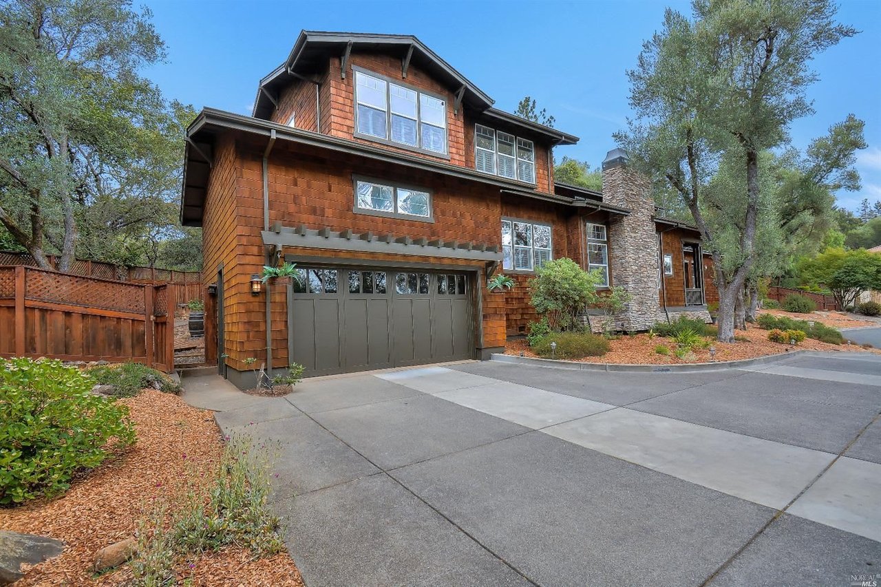 824 Olive Glen Ct